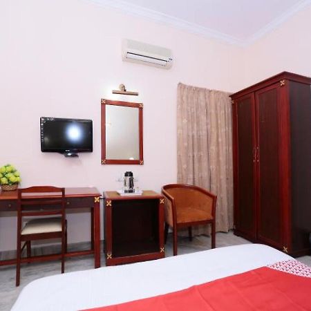 Karthika Residency Apartment Kochi Екстериор снимка