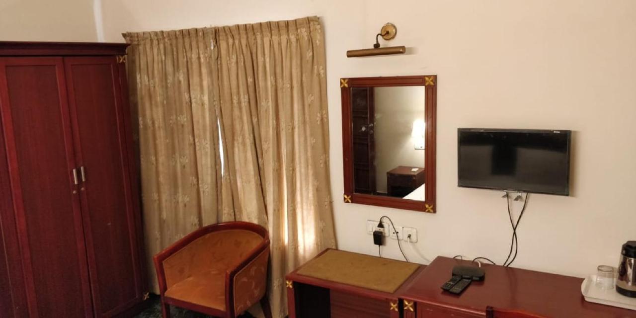 Karthika Residency Apartment Kochi Екстериор снимка